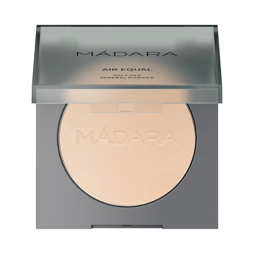 Mádara • Air Equal - Soft Silk Mineral Powder / Poudre minérale effet soie