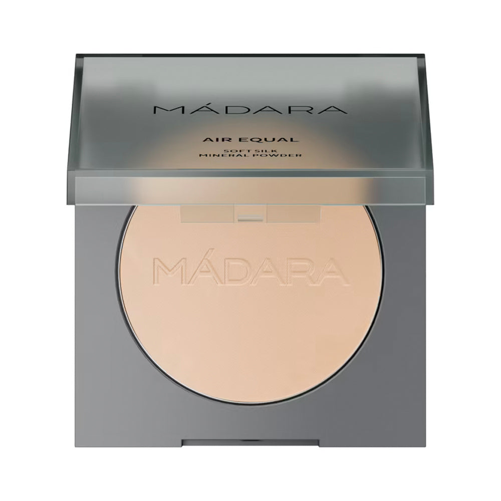 Mádara • Air Equal - Soft Silk Mineral Powder / Poudre minérale effet soie